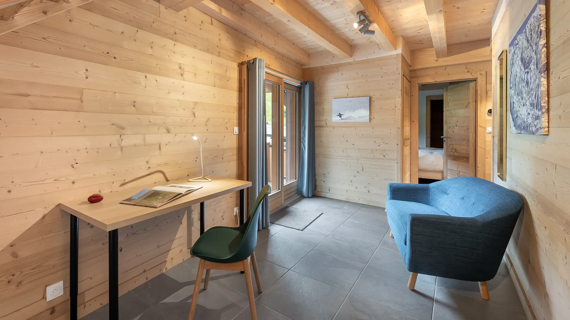 Coin bureau avec canapé