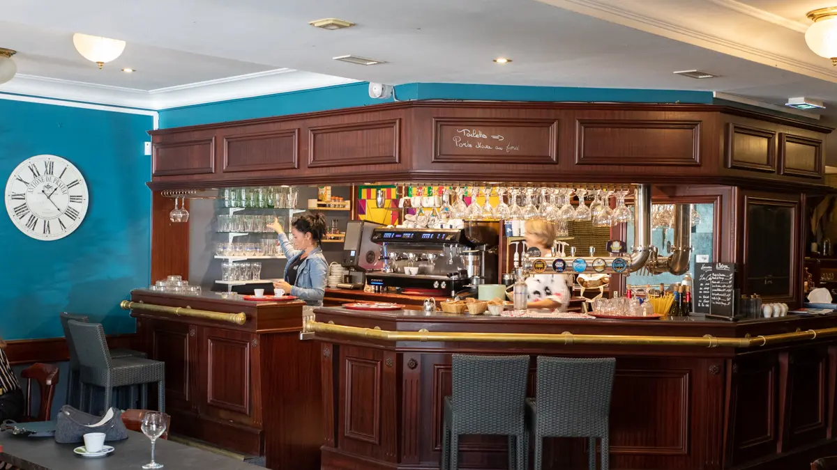 Le Café Neuf bar-brasserie à Belley