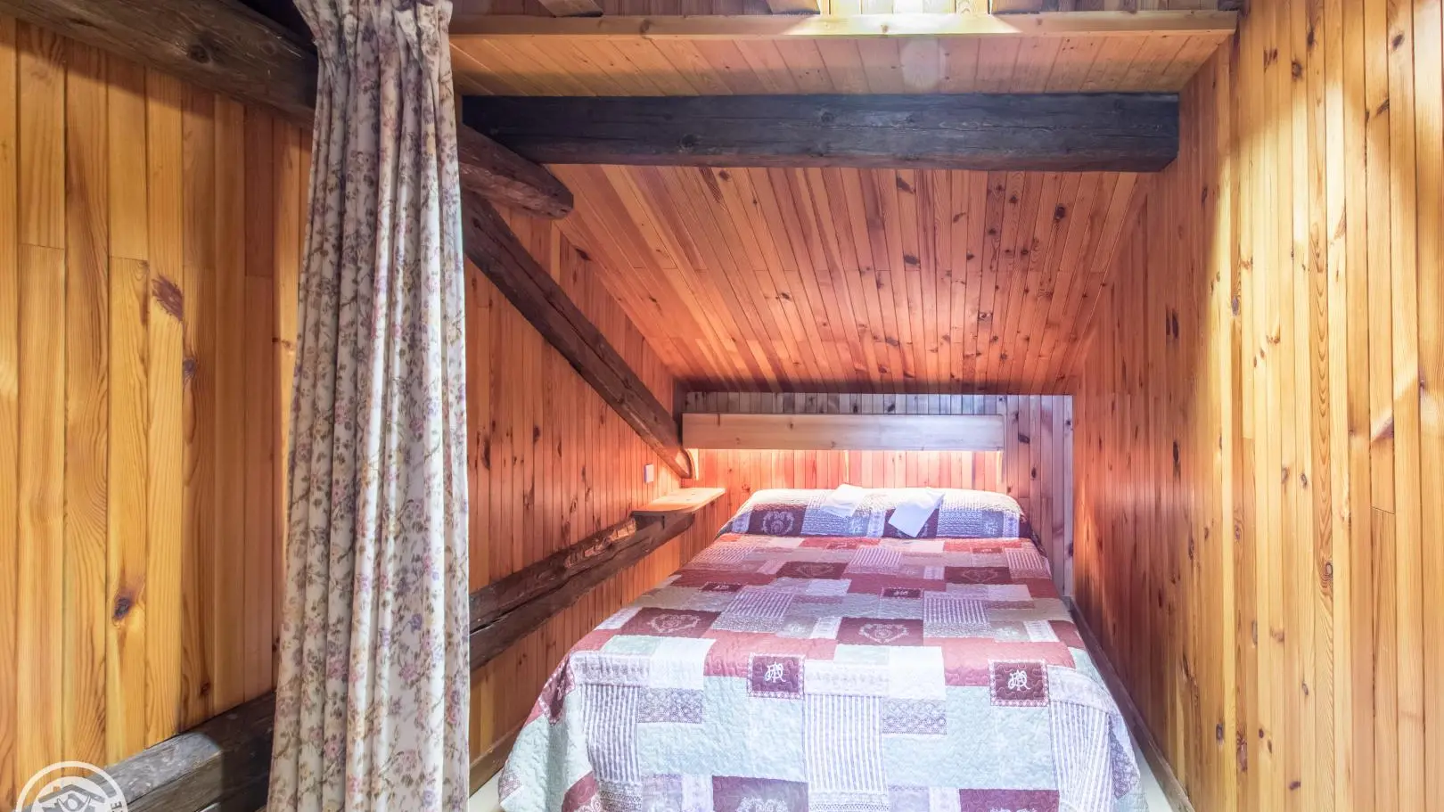 chambre 1   1 lit double et 2 lits superposés