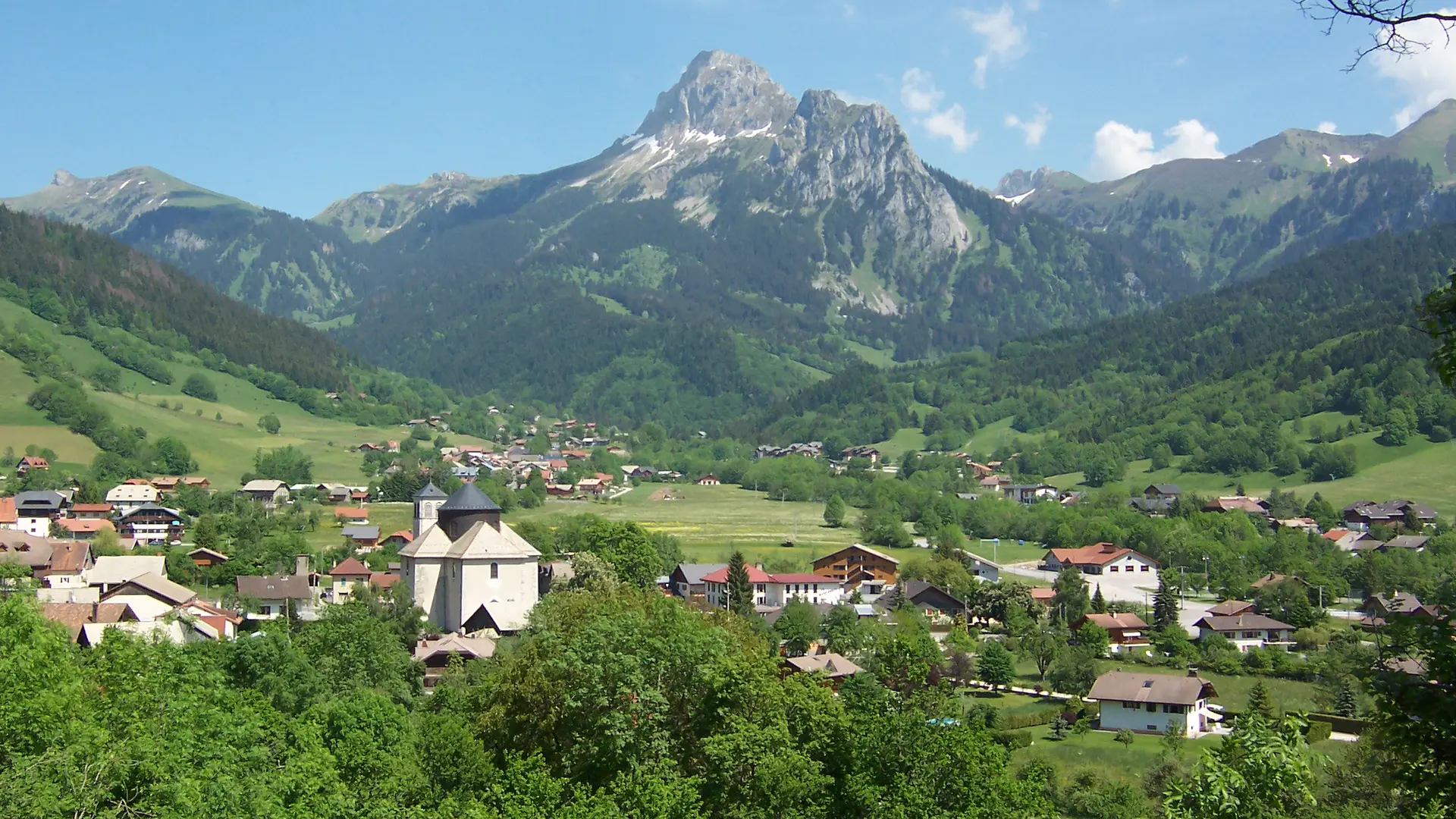 Bernex village