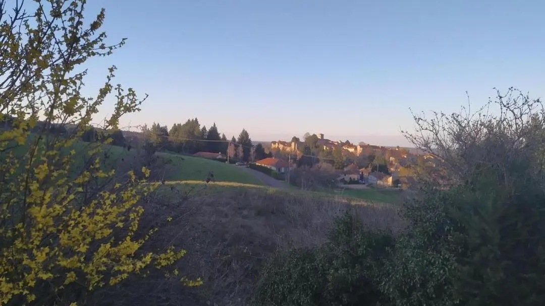 village de st haon le châtel