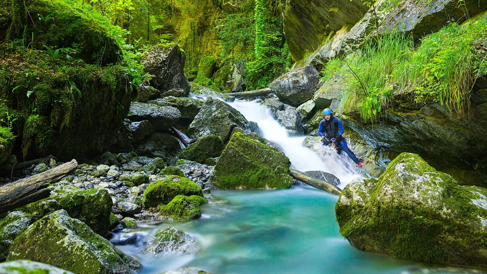 Bon cadeau canyoning – Découverte_Faverges-Seythenex