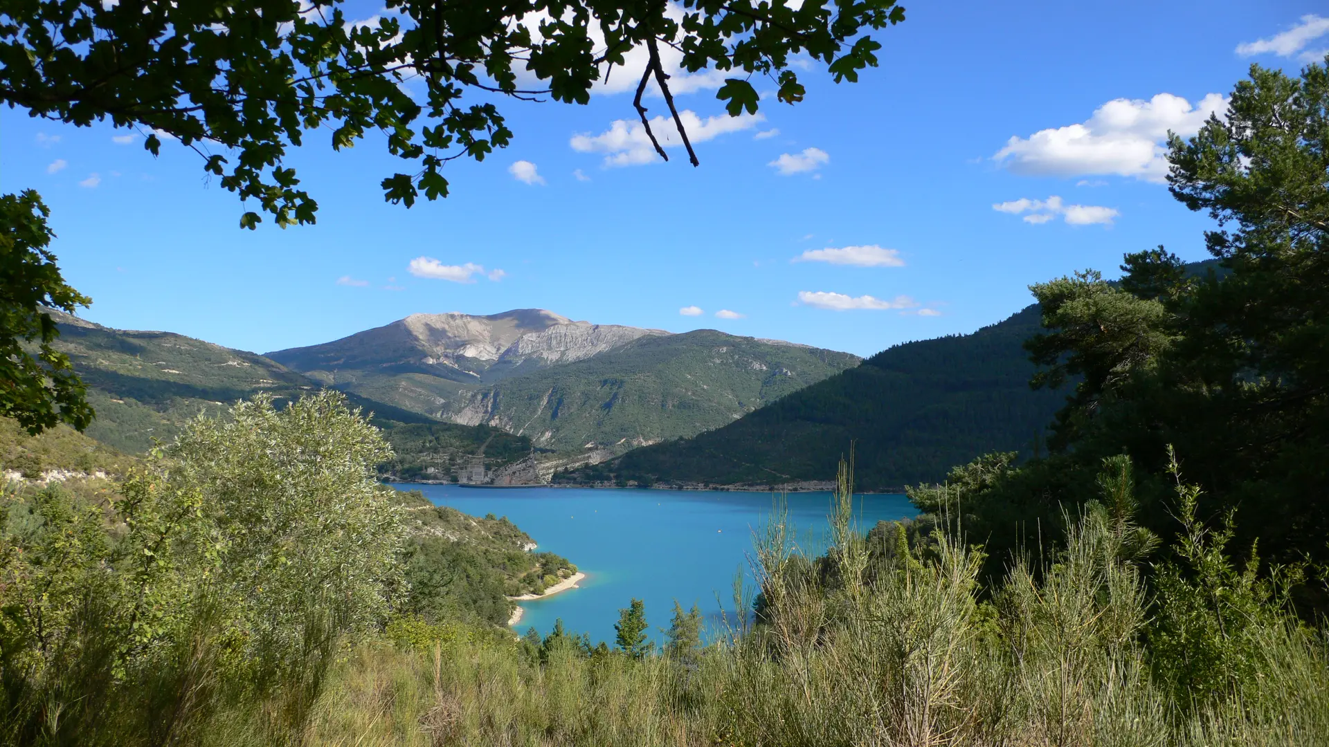 Vue lac de Castillon