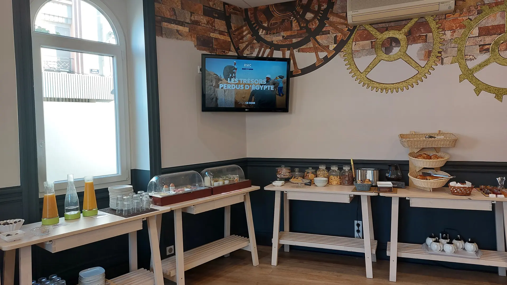 Salle petit déjeuner