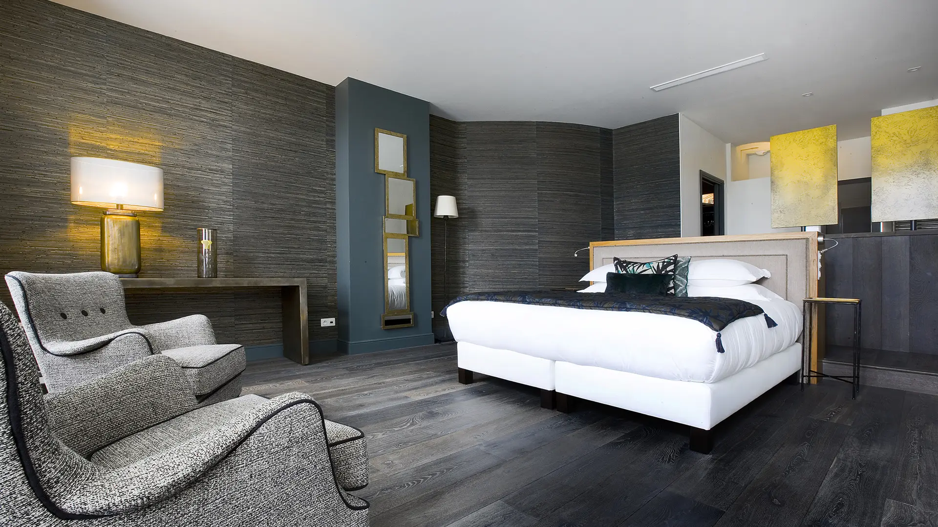 Large room at Le Clos