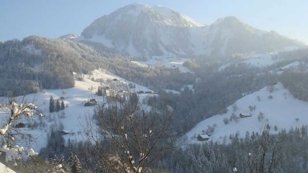 Vue du Sulens depuis les chambres.