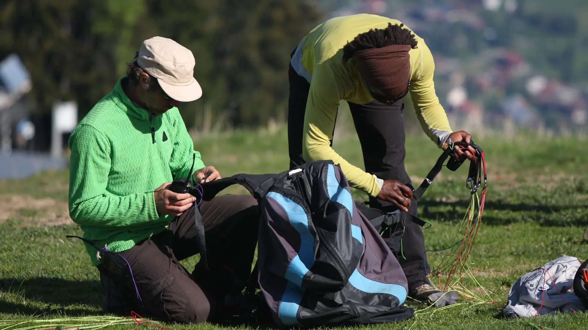 Je uitrusting voorbereiden voor een vlucht met de instructeur