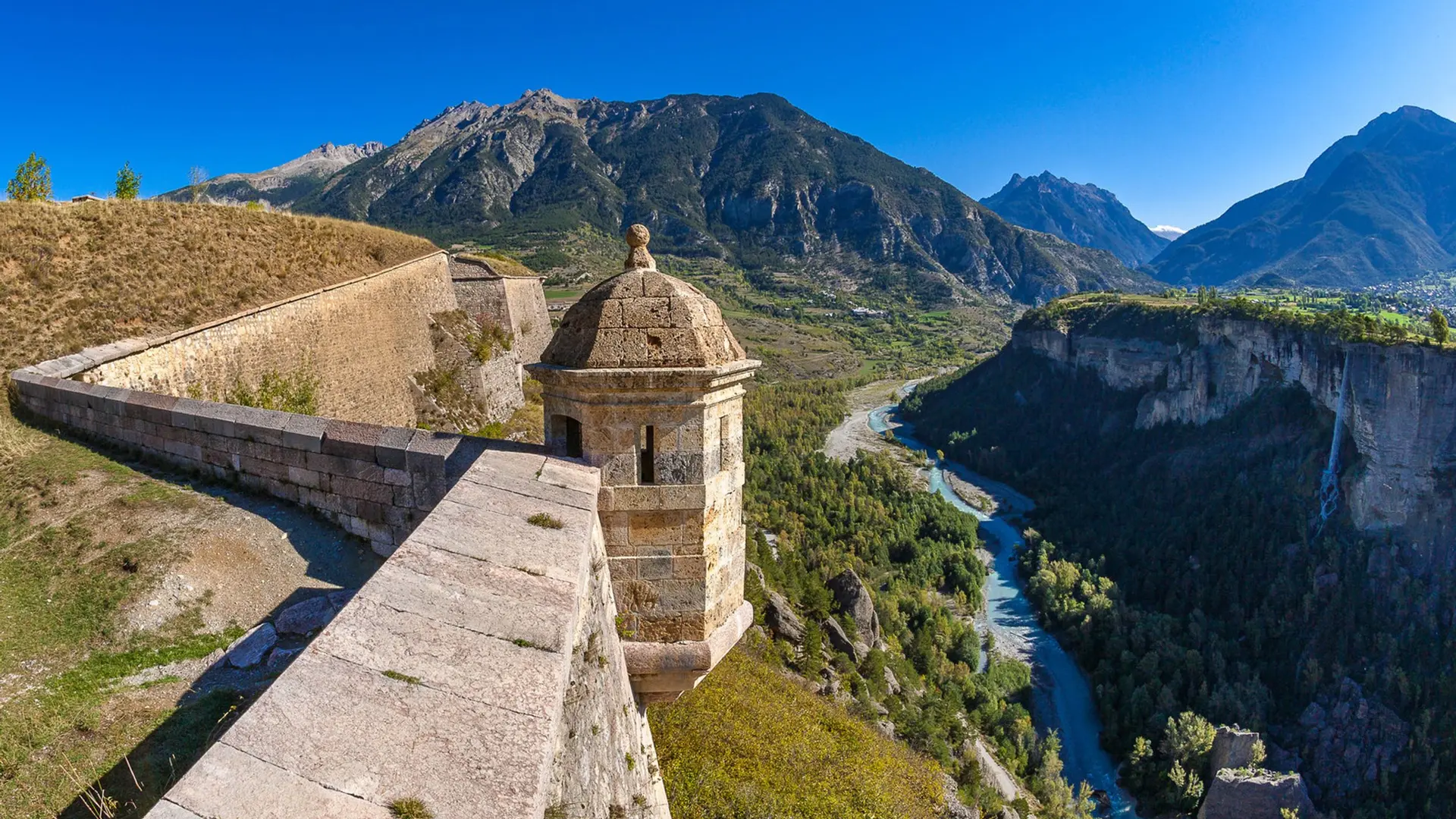 Mont-Dauphin, fort Vauban classé au patrimoine mondial de l'UNESCO