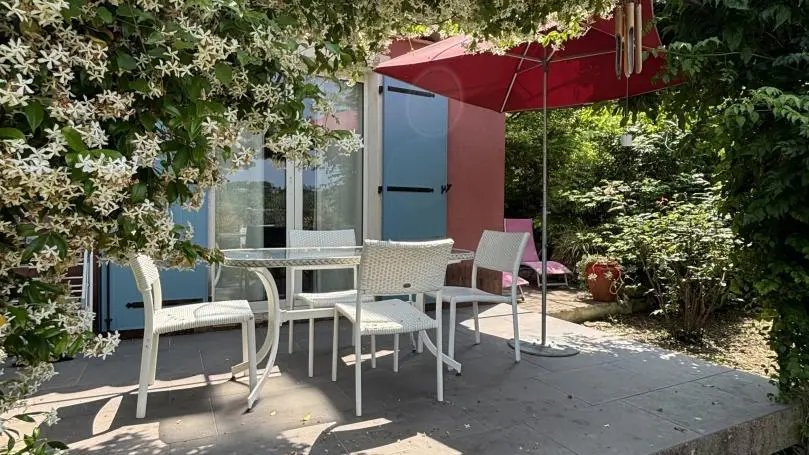 Gîte Mas de la Galinette Capucine-Terrasse privative-Biot-Gîtes de France Alpes-Maritimes