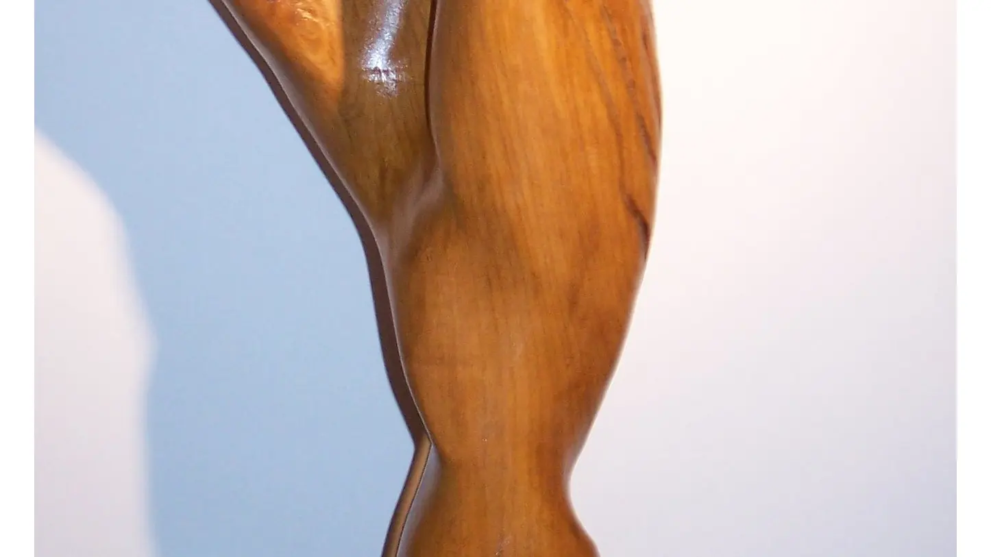 Sculpteur et tourneur sur bois - Gilbert Moreau