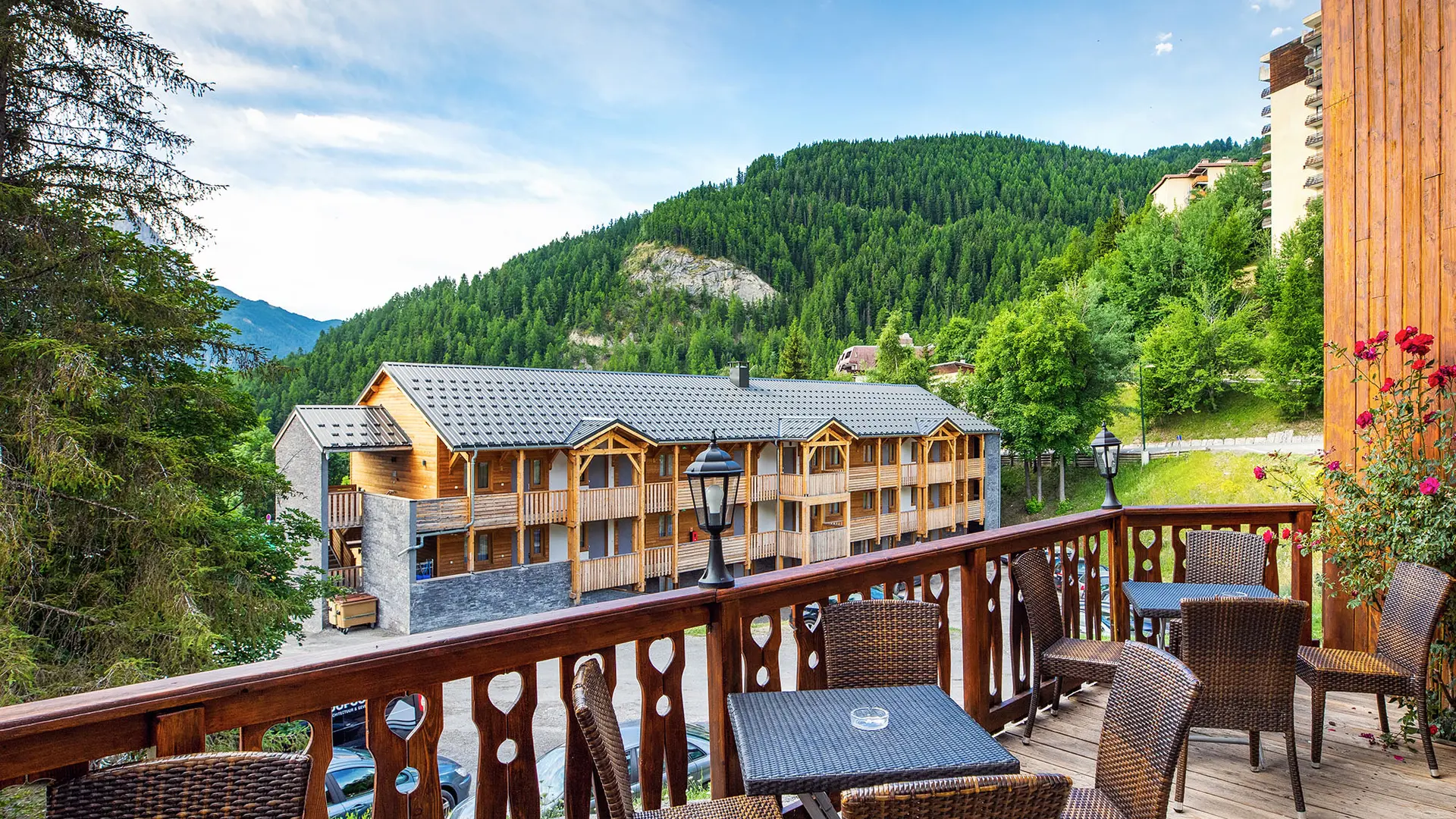 SOWELL Family Les Bergers