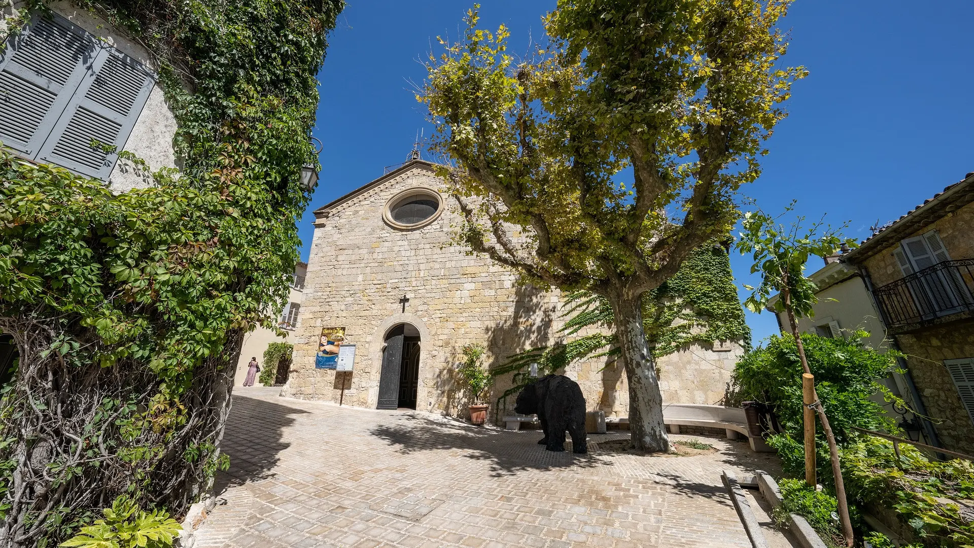 Eglise Saint-Jacques le Majeur Mougins vieux-village