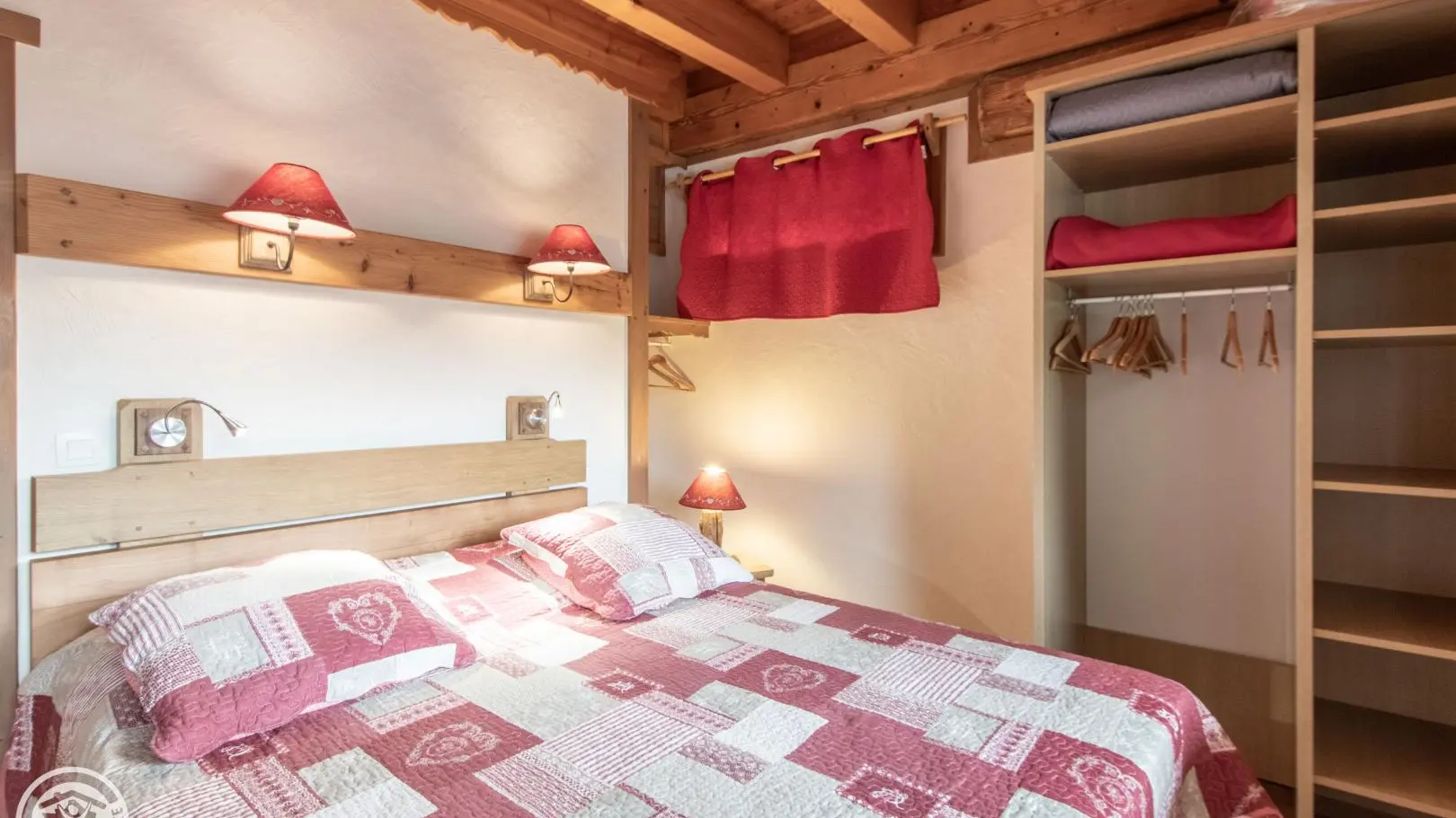 Chambre 1 - rangements