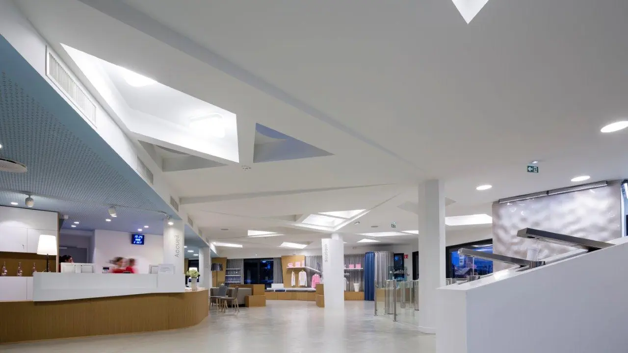 accueil des thermes evian