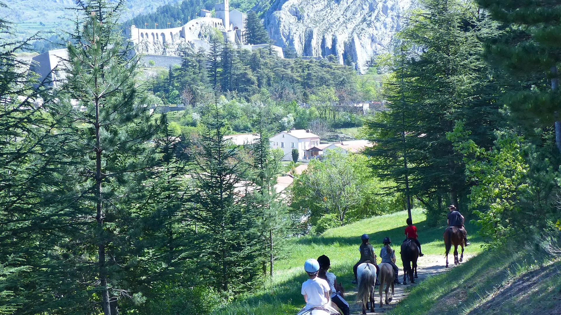 Le Poney Club du Thor à Sisteron