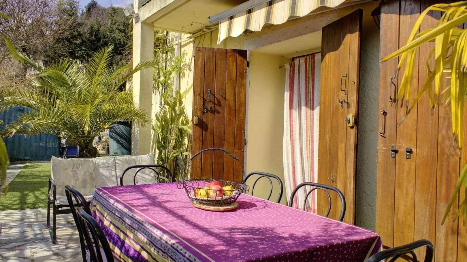 Terrasse du Gîte Le Bégude à Cantaron Gîtes de France Alpes-Maritimes