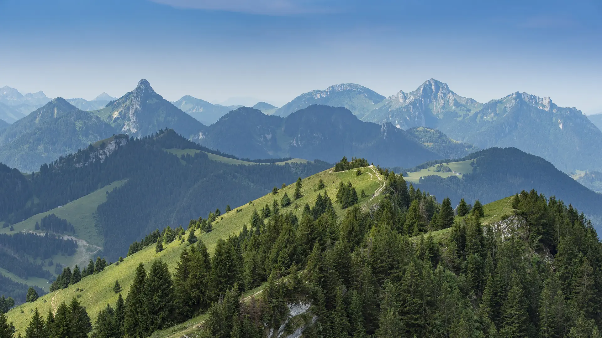 Vue sur les montagnes du Chablais