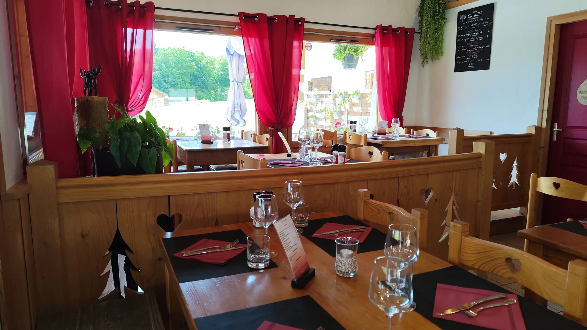Salle du restaurant So'Chris