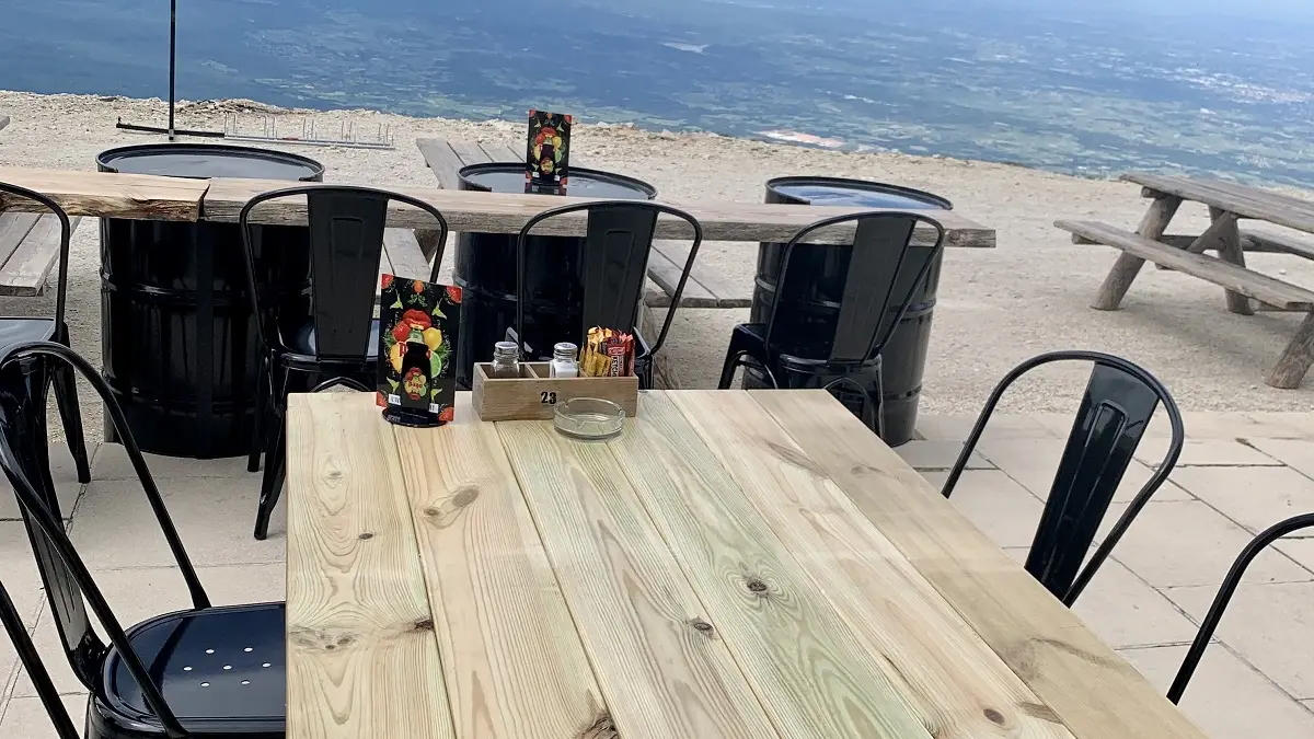 Les tables extérieures