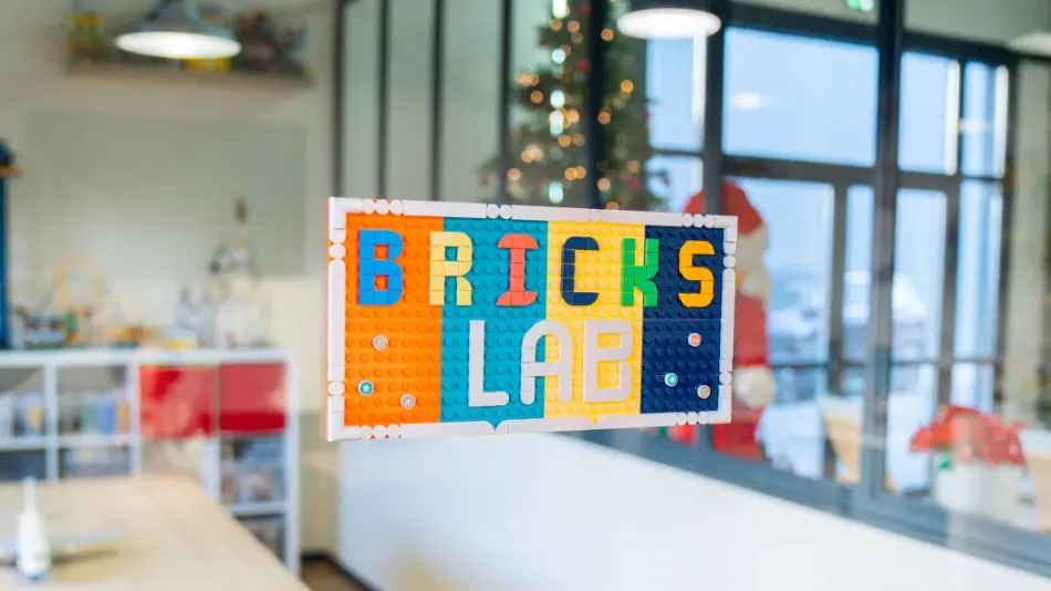 bricklab-place