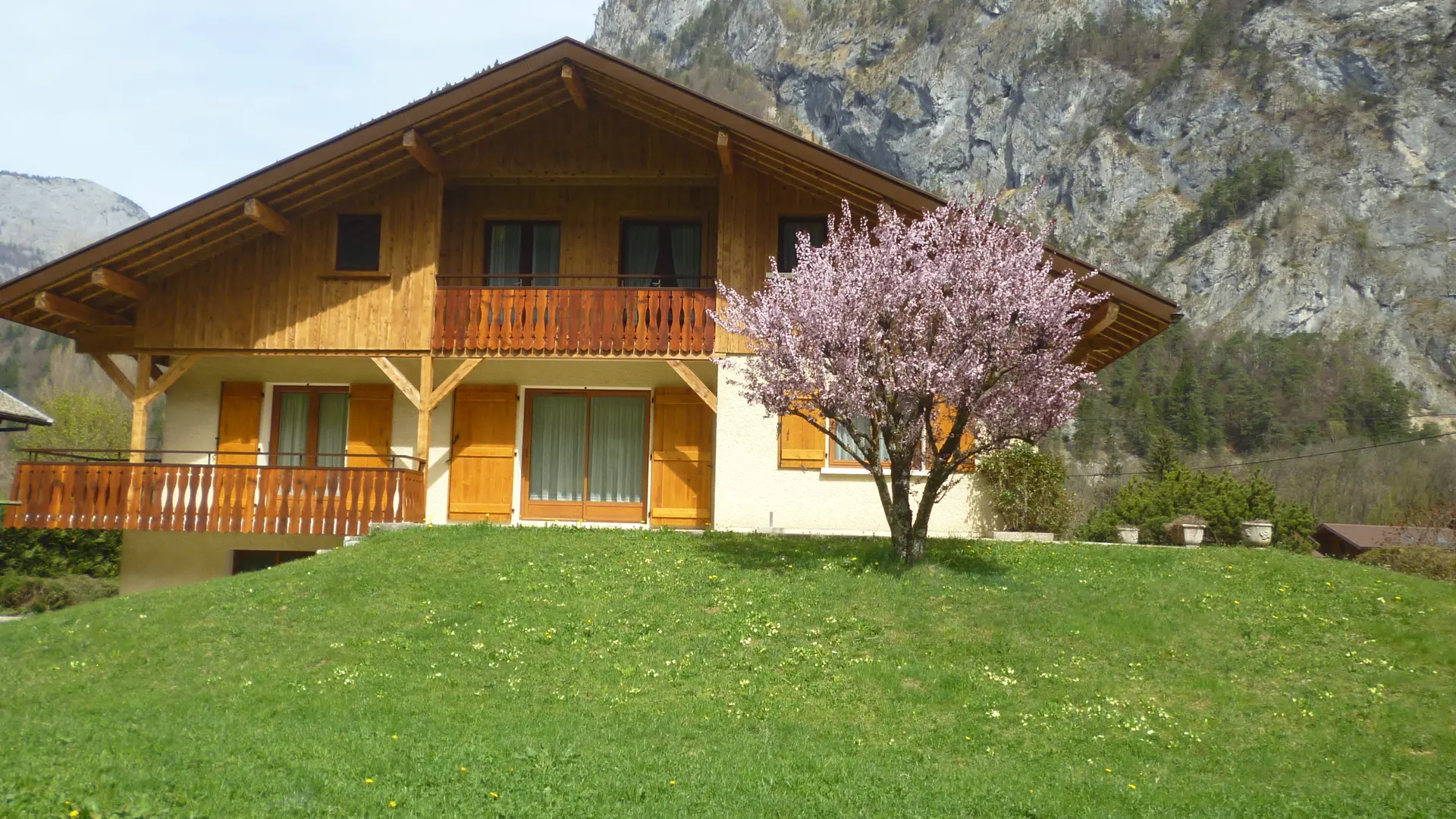 Extérieur - Les Primevères - Thônes, Haute-Savoie