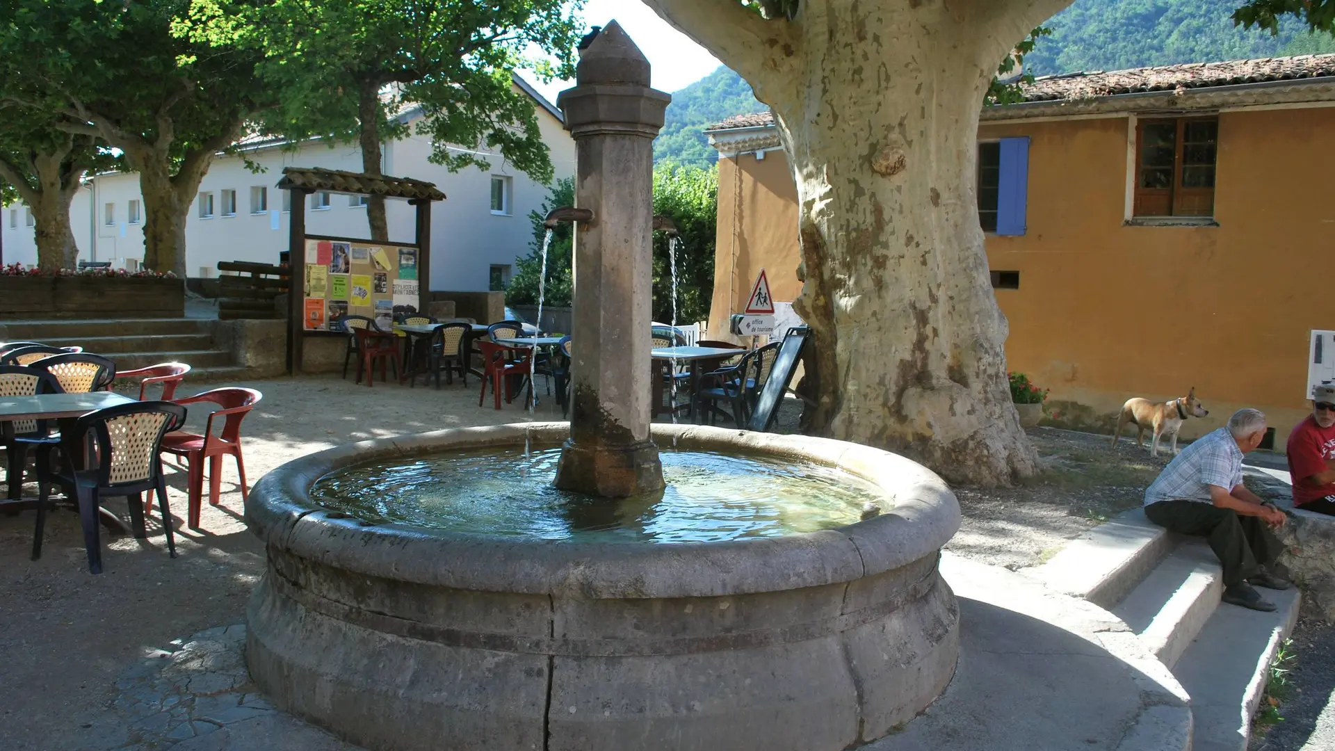 La Fontaine du village d'Orpierre