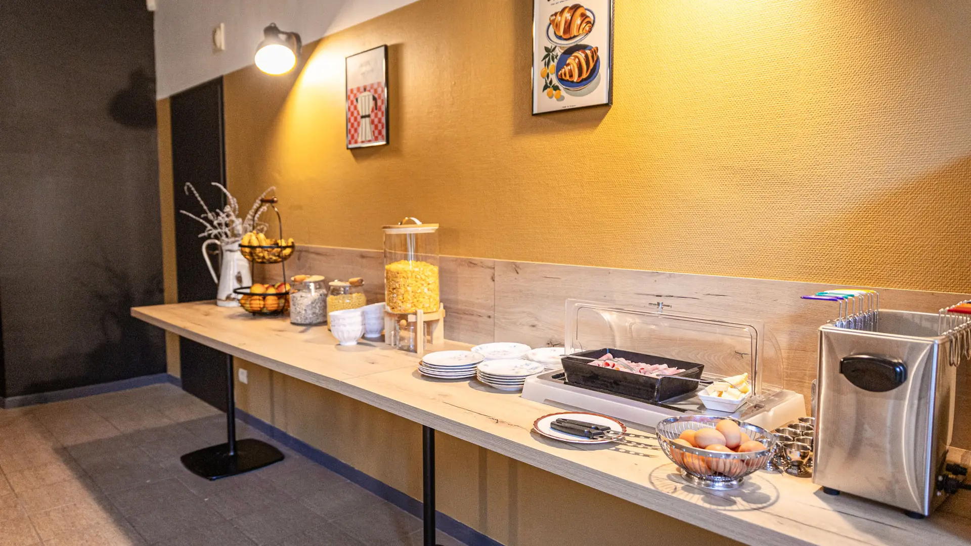 Salle petit-déjeuner