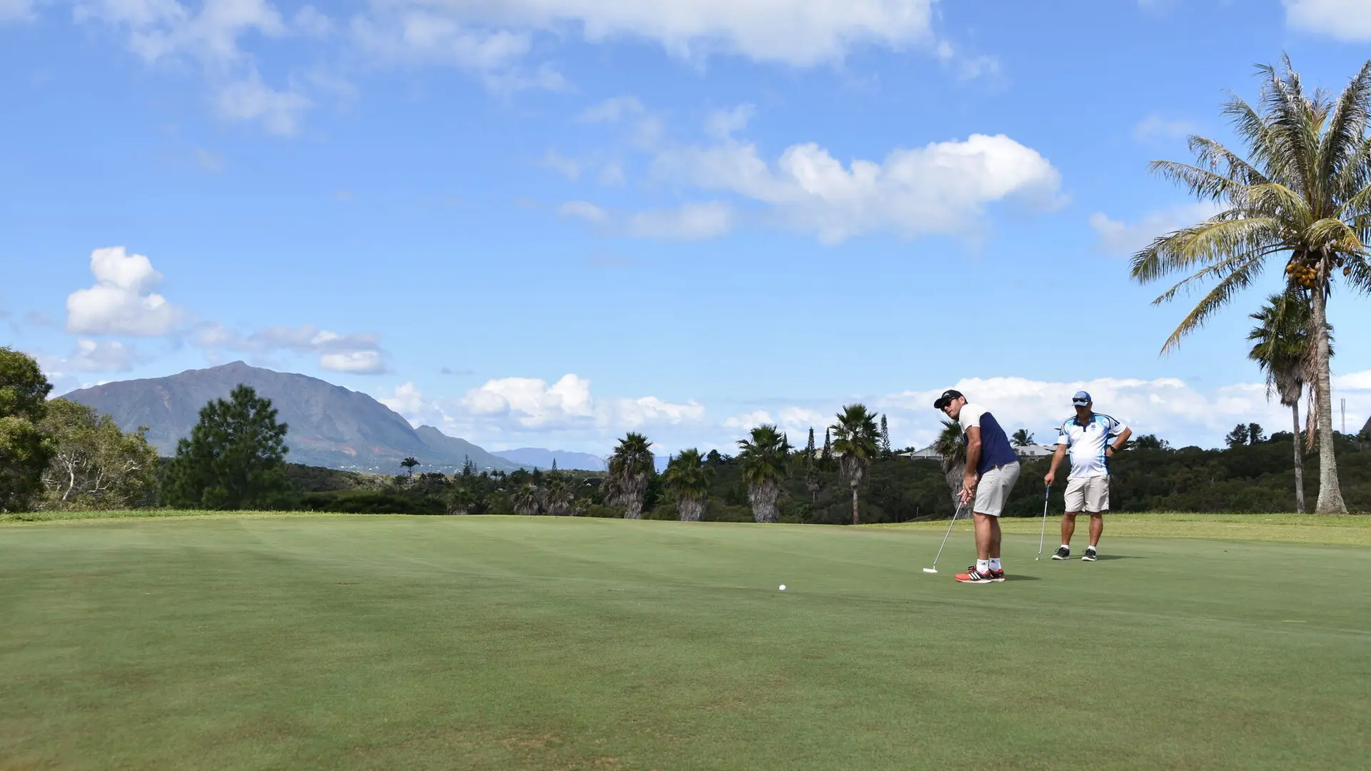 Golf de Tina - Nouméa