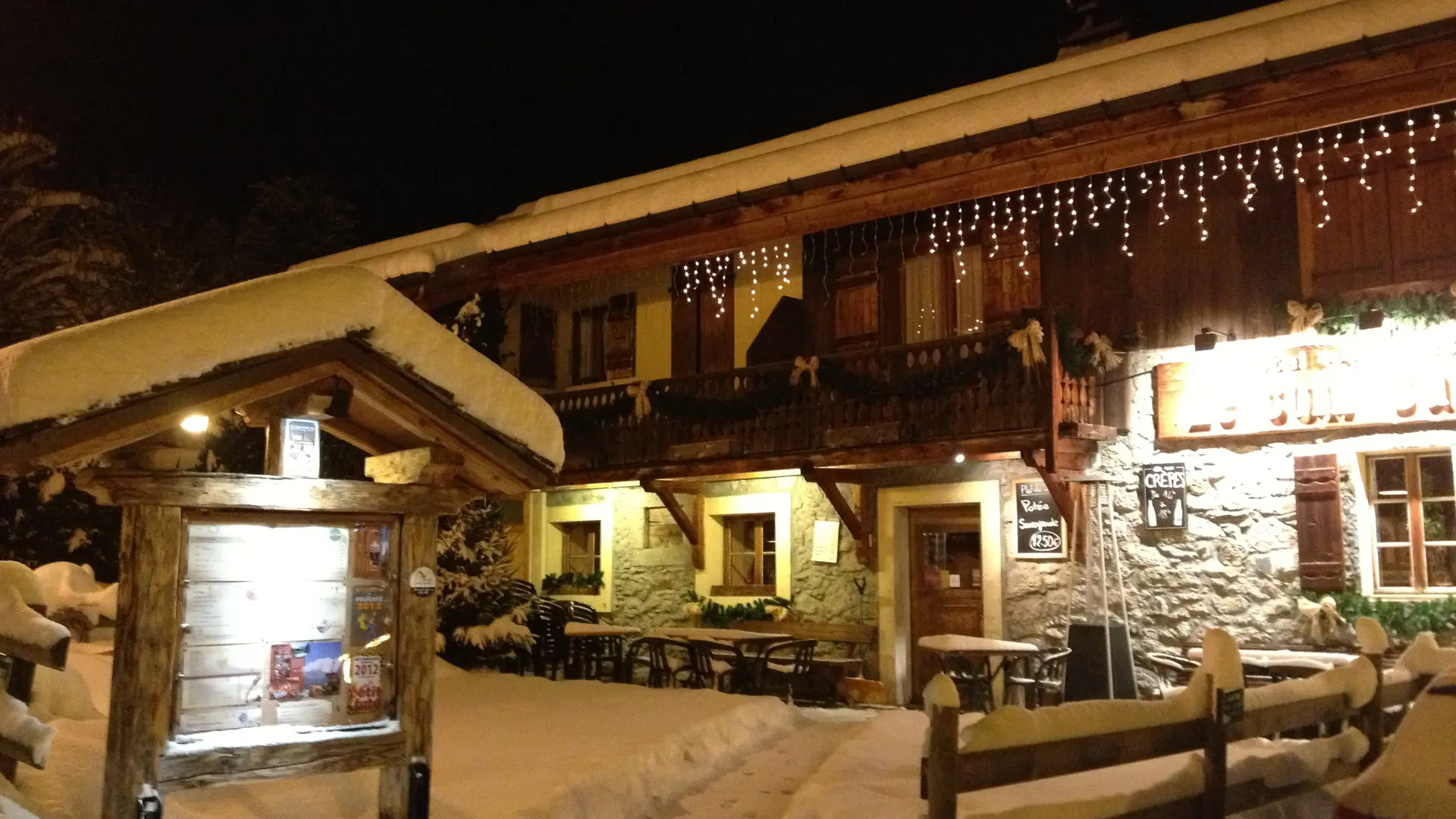 Vue extérieure du restaurant Le Coin savoyard