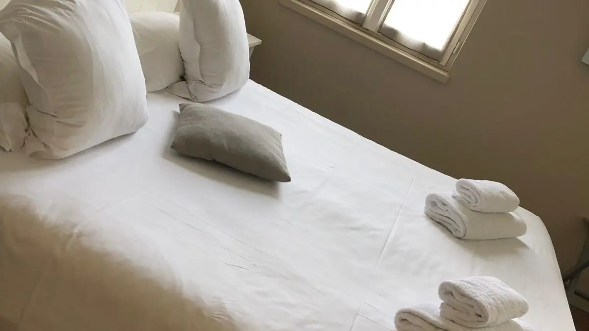 Chambre avec lit double