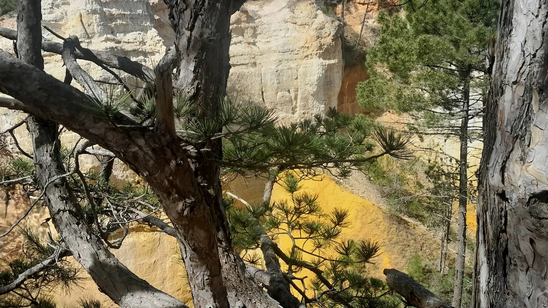 Affleurements d'ocres