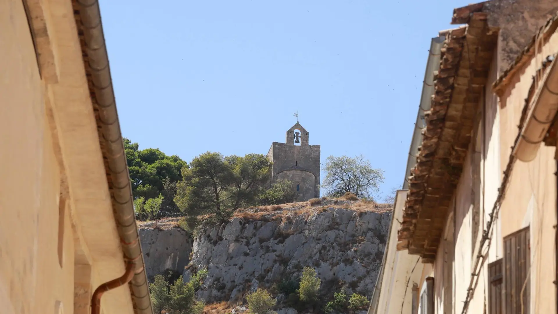 Chapelle Saint-Jacques depuis le centre ville de Cavaillon