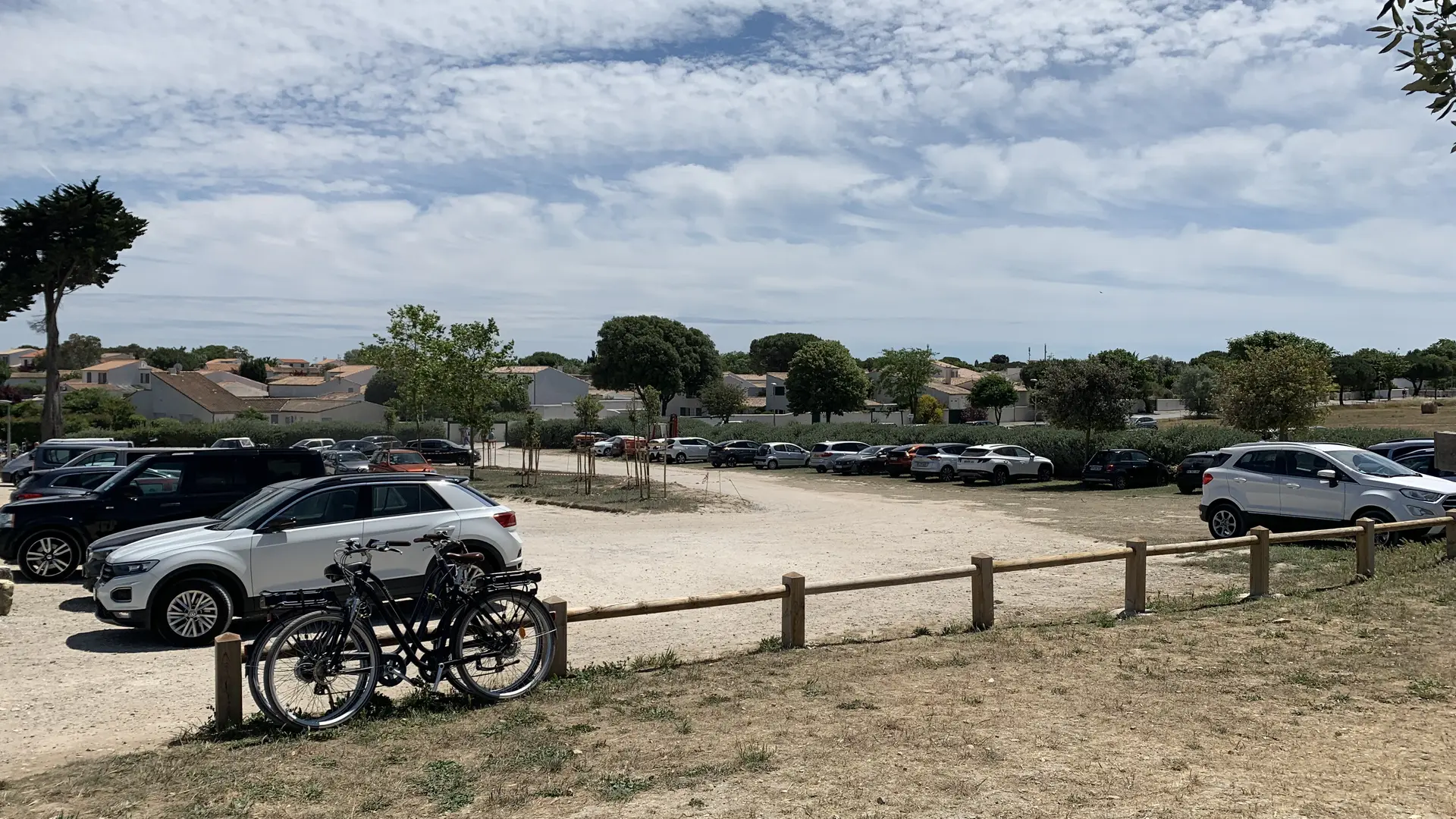 Vue d'ensemble du parking de la Cible