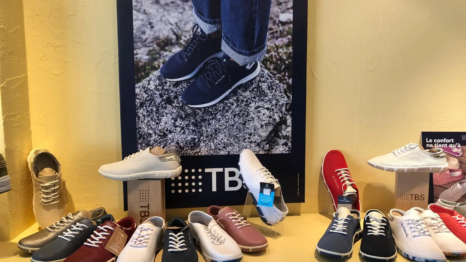 Présentoir à chaussures