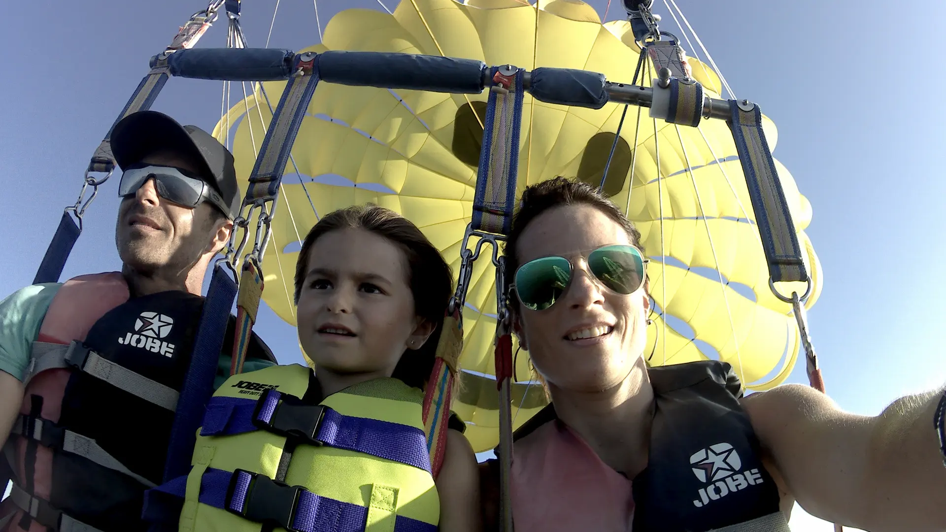 Parachute en famille au Brusc