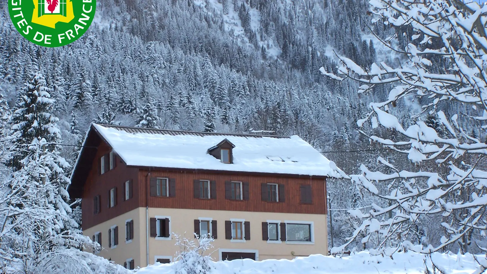 Façade extérieure en hiver