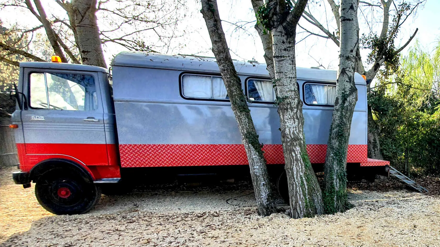 le 608 Mercedes