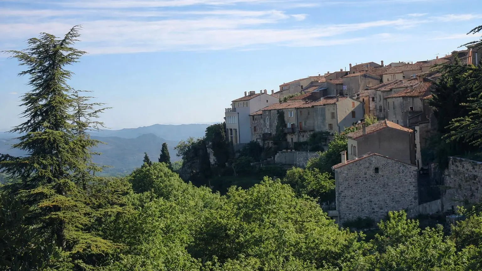 Village de St Cezaire