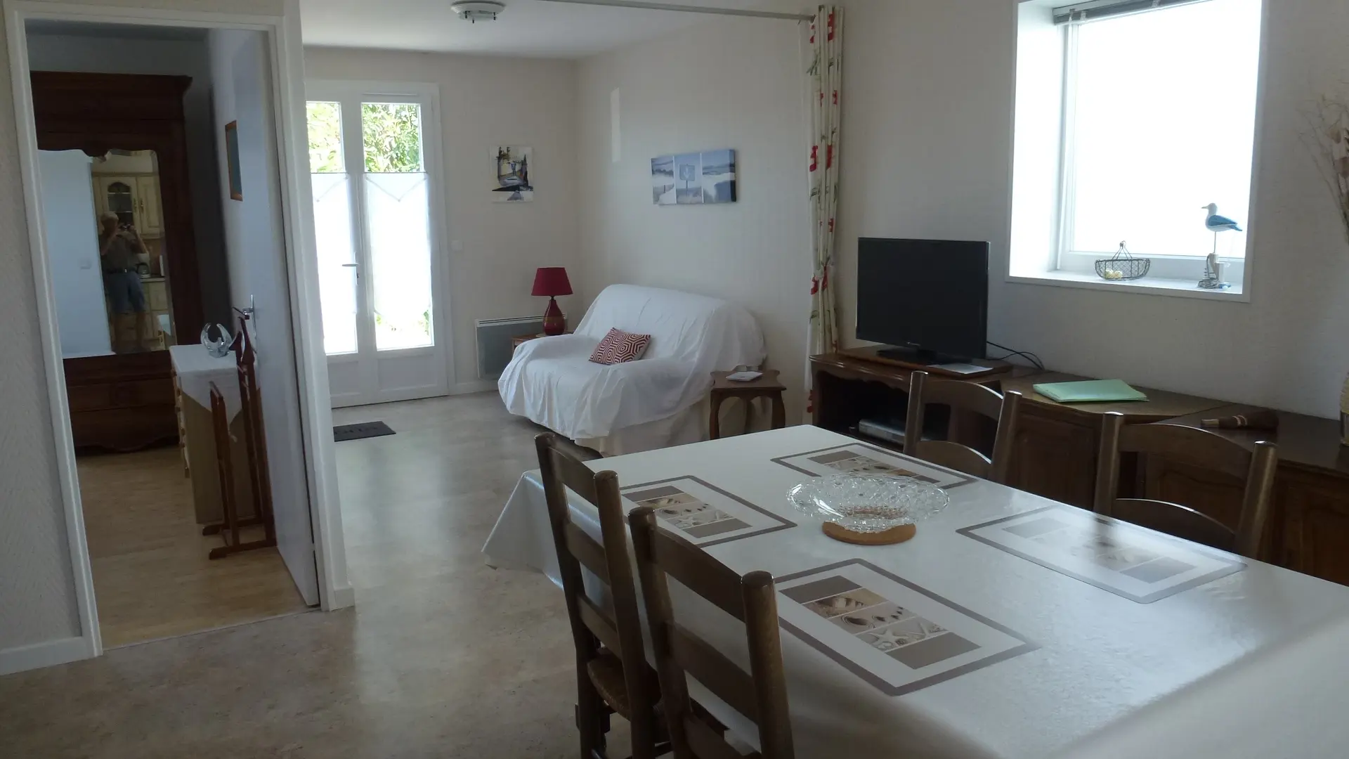 Stay and room entry