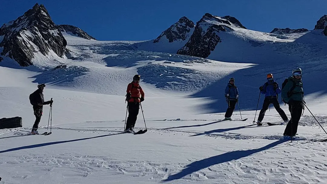 Ski de randonnée et ski hors piste avec Guide de Haute Montagne Yves Astier à Val d'Isère en hiver