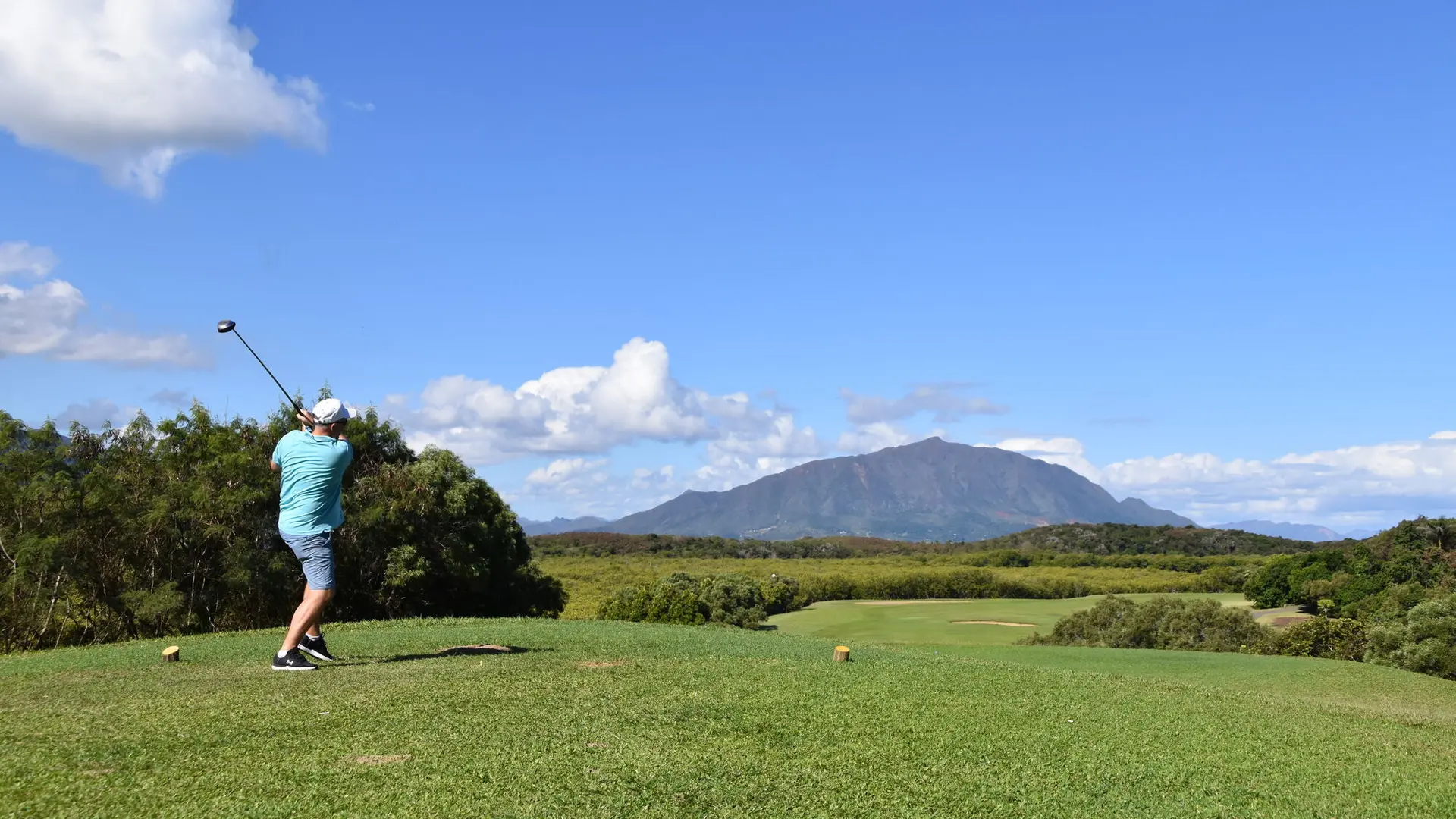 Golf de Tina - Nouméa