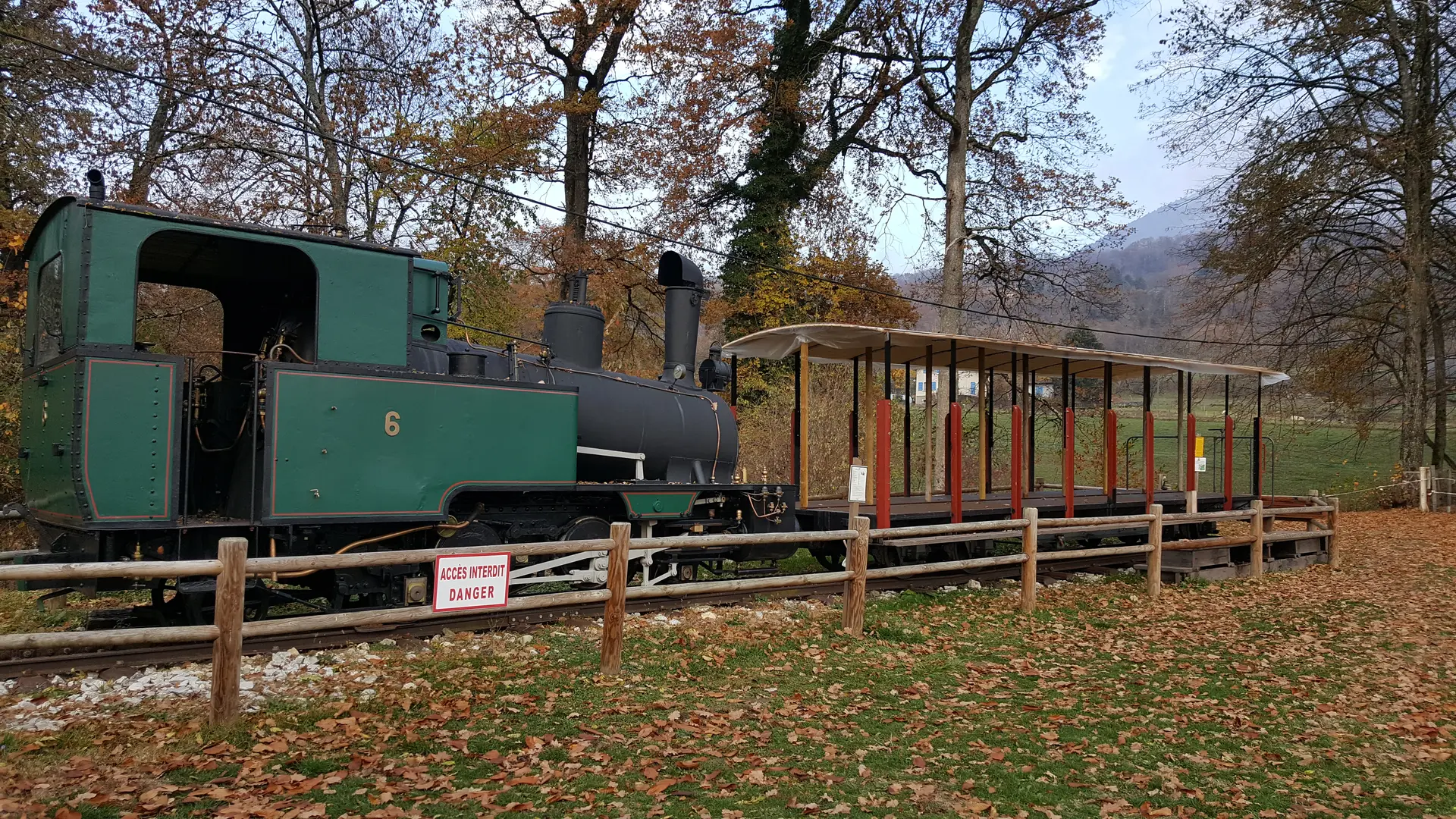 train_ancienne_gare_mouxy