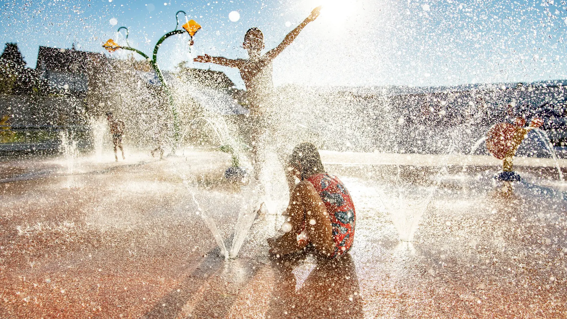 Jeux extérieurs de la piscine aqualudique du Stade à Chambéry