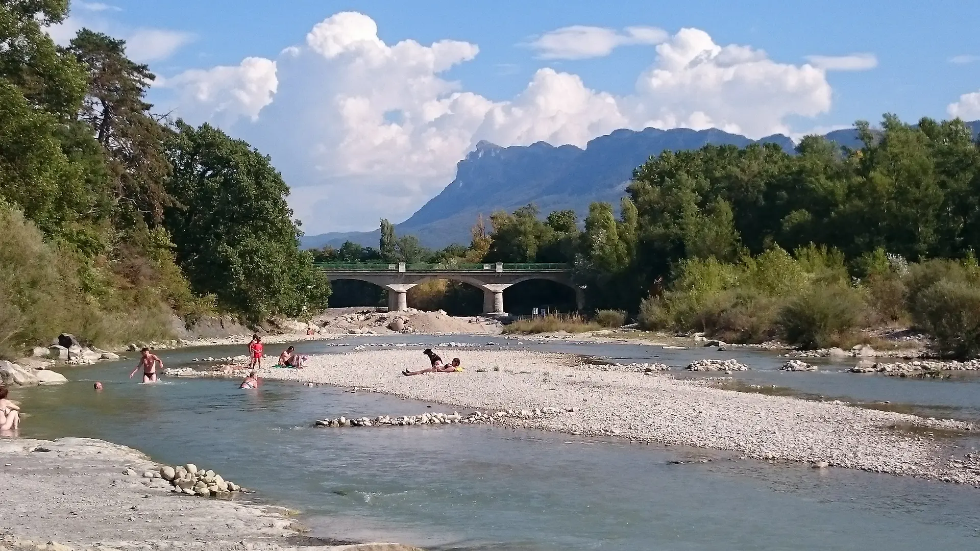 Gervanne Camping - rivière
