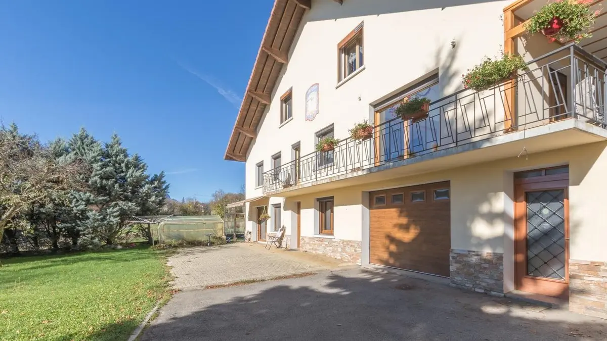 Location Meublé ARIEY BONNET M  Saint-Julien-en-Champsaur Vallée du Champsaur