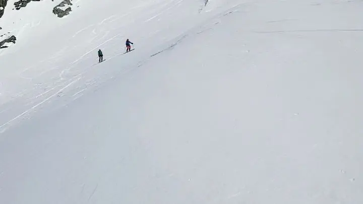 Ski de randonnée et ski hors piste avec Guide de Haute Montagne Yves Astier à Val d'Isère en hiver