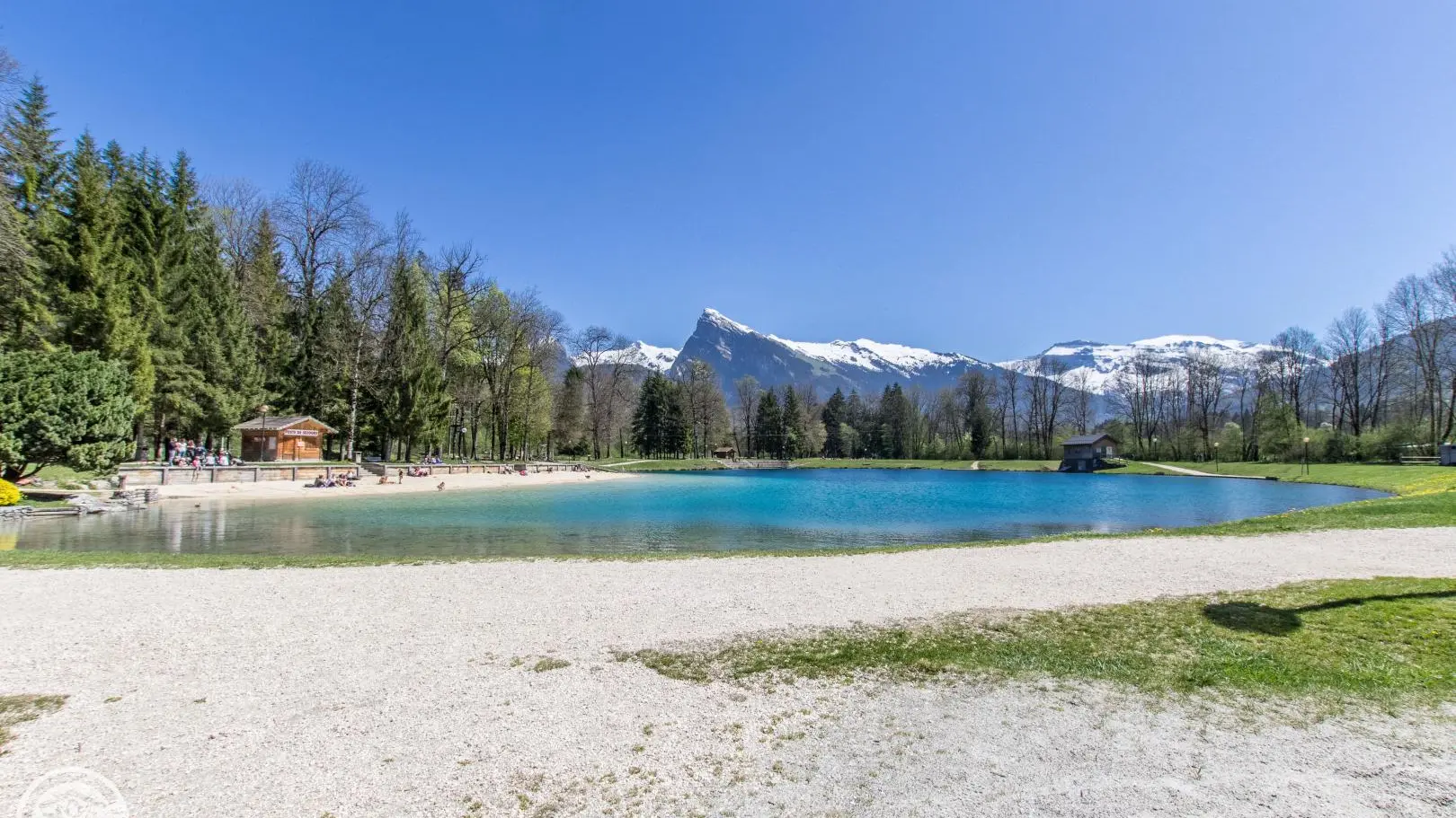 Base de loisirs du Lac Bleu à 600m