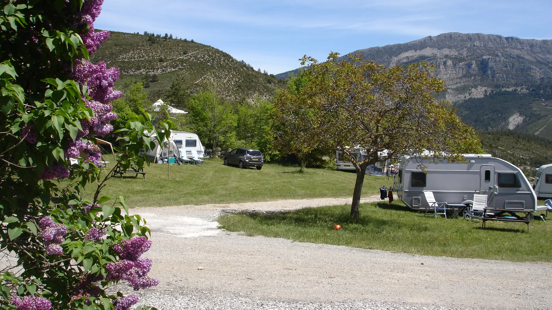 Emplacement camping-car