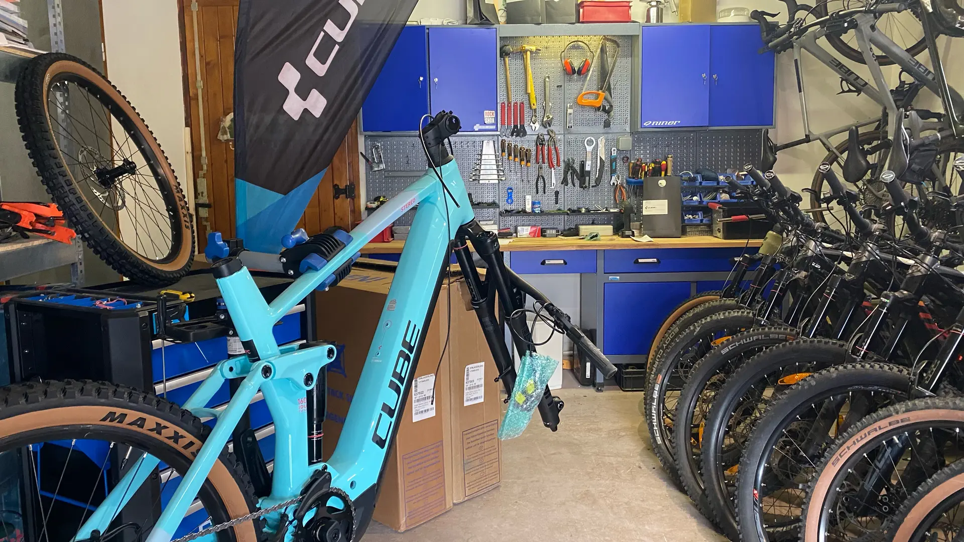 Atelier magasin - EBIKE Montagne SAINT-ANDRÉ D'EMBRUN