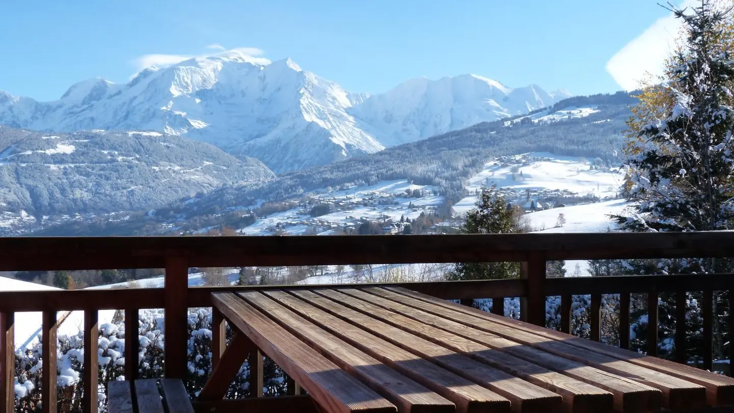 Vue Mont Blanc depuis terrasse en hiver